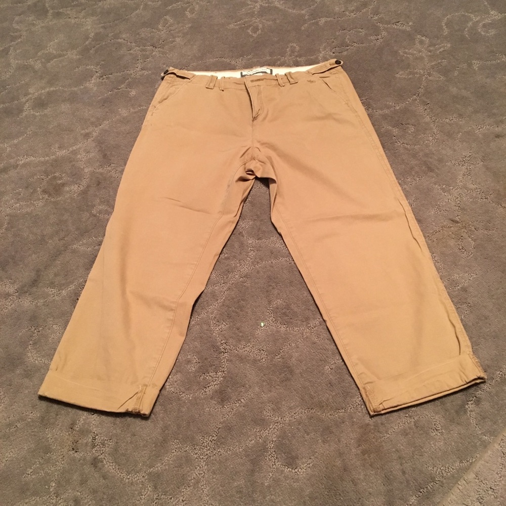 A&F Cropped Pants